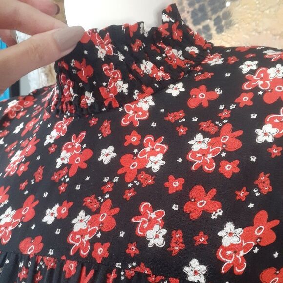 Zara Floral Black and Red Maxi Dress - Picture 6 of 16